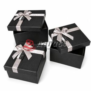 Комплект от три класически подаръчни кутии